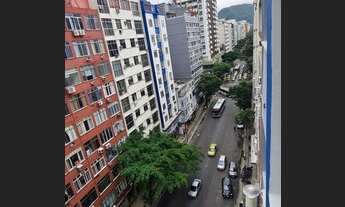 Imagem 6: Apto em Copacabana, com 2 qtos mais dependência