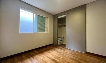 Imagem 6: Venda de Casa Linear com 400 metros quadrados com 4 Suítes no Alphaville, Lagoa dos Ingles