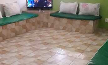 Imagem 5: Feriados Cabo Frio, Praia do Pero. Casa na rua atrás da Praia