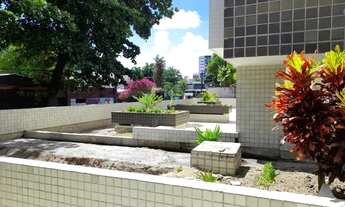 Imagem 5: 4 Quartos, 1 Suíte, Sala para 3 ambientes, Ampla varanda e 2 vagas na Garagem, Boa Viagem