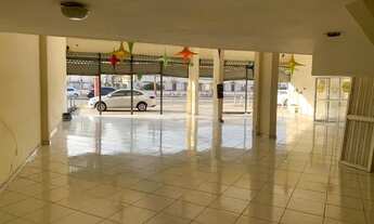 Imagem 2: Ponto comercial/Loja/Box para aluguel tem 400 metros quadrados em excelente localização