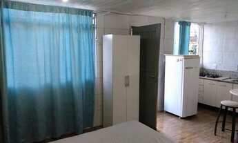 Imagem 3: Alugo kitnet Quarto com aluguel por R$1.000 /mês