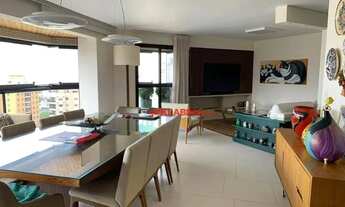 Imagem 6: * Magnífico Apartamento de 4 Dormitórios sendo 3 Suítes com 200m² de Área Privativa e 4 V