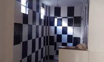 Imagem 6: ALUGUEL DE CASA COM 1/4 NA BOCA DO RIO FRENTE DE RUA NAS APROXIMIDADES DA DELEGACIA