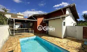 Imagem: Casa com 4 dormitórios à venda, 250 m²