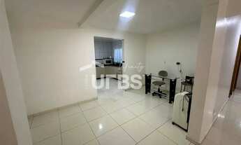 Imagem 4: Casa espaçosa de 120 m² com quintal e área de lazer para sua família na Cidade Jardim