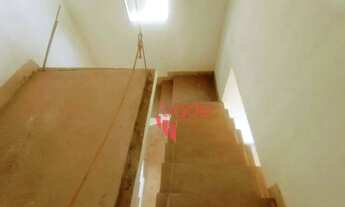 Imagem 4: Casa à Venda em Condomínio Fechado com 03 Suítes no Bairro Vila do Golf com Quintal