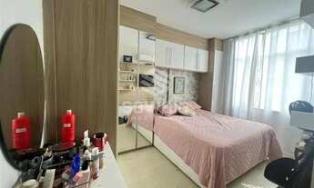 Imagem 7: OPORTUNIDADE - 4 QUARTOS - 1 SUÍTE - REFORMADO - SOL DA MANHÃ