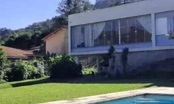 Imagem 2: Casa para Venda em Teresópolis, Carlos Guinle, 4 dormitórios, 2 suítes, 4 banheiros, 4 vag