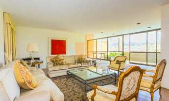 Imagem: Residência com 4 suítes e 8 vagas com