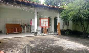 Imagem 2: Casa em Montes Claros, no bairro Vila Campos, à venda