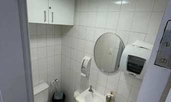 Imagem 5: Centro comercial para aluguel e venda tem 60 metros quadrados em Caminho das Árvores - Sal