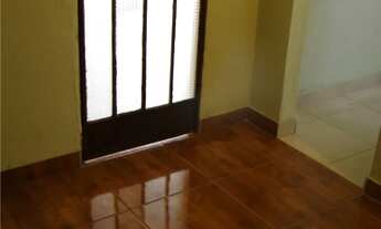 Imagem 2: Casa com um quarto, sala cozinha perto inicio Joao Cesar entre Itau Power e Big Shopping