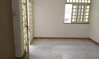 Imagem 4: Vende-se otima casa de andar no Augusto Franco