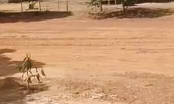 Imagem 4: Casa no rio Araguia com o Rio do do peixe na região viúva nova crixas