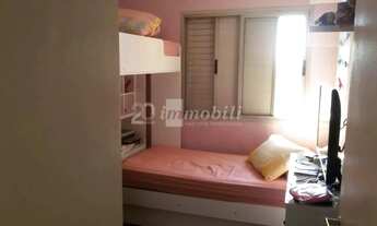 Imagem 3: PREDIO COM PISCINA