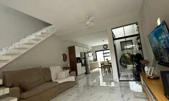 Imagem: Casa de alto padrão para locação em condomínio