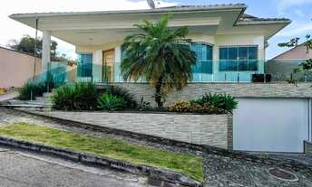 Imagem: Casa com 4 Quartos à Venda, 295 m² por