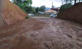 Imagem 2: Lote comercial no centro de goianá, avenida principal