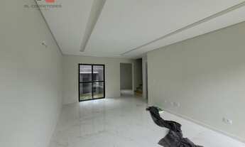 Imagem 4: Sobrado para Venda em Curitiba, Uberaba, 3 dormitórios, 1 suíte, 3 banheiros, 1 vaga