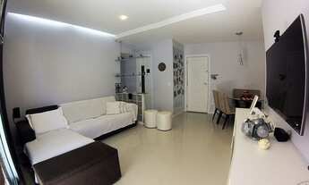 Imagem 4: APARTAMENTO MOBILIADO COM DUAS SUITES MAIS DEPENDENCIA COMPLETA PRÓXIMO AO POSTO 9 PRAIA