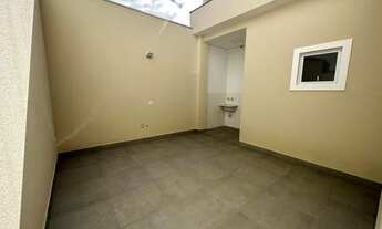 Imagem: Casa Térrea Nova, 2 suítes, 2 vagas, próx