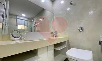 Imagem 2: Apartamento para venda com 136 metros quadrados com 3 quartos em Lagoa - Rio de Janeiro