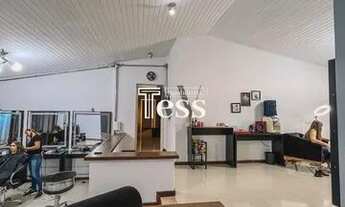 Imagem 2: Aluga casa Jardim Tarraf 1 com 3 dormitórios suítes, sala 3 ambientes, cozinha planejada