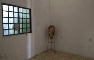 Imagem 3: Casa comercial Estrada do coco