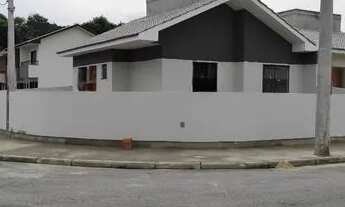 Imagem 3: Linda Casa no bairro Bela Vista, localizada na cidade de Palhoça/SC. Com 2 dormitórios, 1