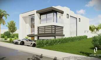 Imagem 2: Mansão em Condomínio de Alto Padrão. 517 m² com 4 suítes. Amplo Living e Agradável Área Go