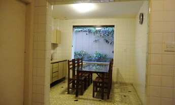 Imagem 7: Sobrado para aluguel tem 299 metros quadrados com 4 quartos em Chácara Inglesa - São Paulo