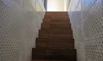 Imagem 3: Casa duplex com área de lazer na cobertura e vista para o mar , ao lado da ladeira da sé