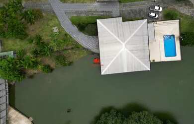 Imagem 7: Térrea para venda tem 10059 metros quadrados com 4 quartos em Ponta Negra - Manaus - AM