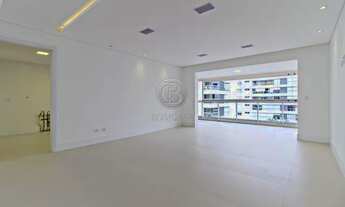 Imagem 4: Apartamento com 4 dormitórios à venda com 350.03m² por R$ 2.400.000,00 no bairro Água Verd