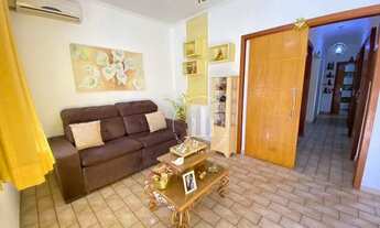 Imagem 2: Casa com 3 dormitórios à venda, 211 m² por R$ 850.000,00 - Barreiros - São José/SC