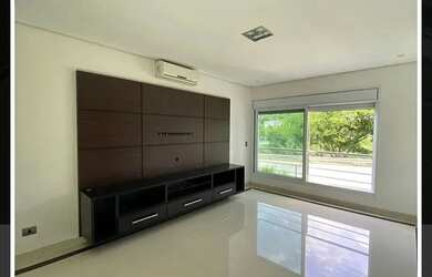 Imagem 4: Casa de condomínio para aluguel e venda tem 536 metros quadrados com 4 quartos