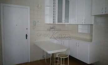 Imagem 7: Cobertura duplex para aluguel e venda possui 137 metros quadrados com 4 quartos