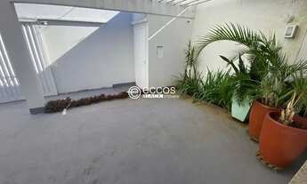 Imagem 5: Excelente casa com 4 quartos para locação no Bairro Gávea