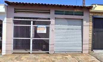 Imagem: Casa térrea com salão comercial no Jardim