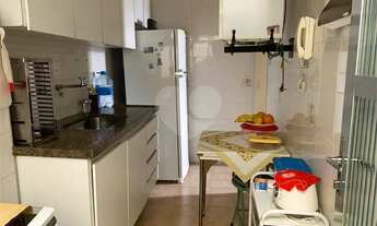 Imagem 2: Oportunidade, 1 dormitório, condomínio baixo! Excelente localização!