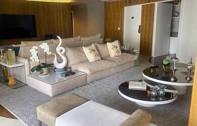 Imagem 7: Apartamento para venda possui 234 metros quadrados com 4 quartos