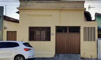 Imagem: VENDO CASA NO BAIRRO SANTO ANTÔNIO