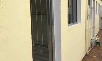 Imagem: Casa de condomínio térrea para aluguel