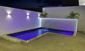 Imagem 3: Casa de condomínio para venda tem 220 metros quadrados com 3 quartos