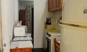 Imagem: Alugo kitinete mobiliada p/solteiro 600