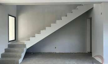 Imagem 3: Casa para Venda em Florianópolis, Rio Tavares, 3 dormitórios, 3 suítes, 4 banheiros, 2 vag