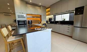 Imagem 6: Sobrado 03 suítes com energia solar - Plano Diretor Sul