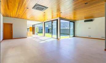 Imagem 6: Imóvel para venda possui 607 metros quadrados com 4 suítes na lagoa da Conceição !!