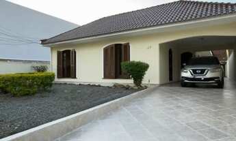 Imagem: Oportunidade no Bairro Orleans Casa à